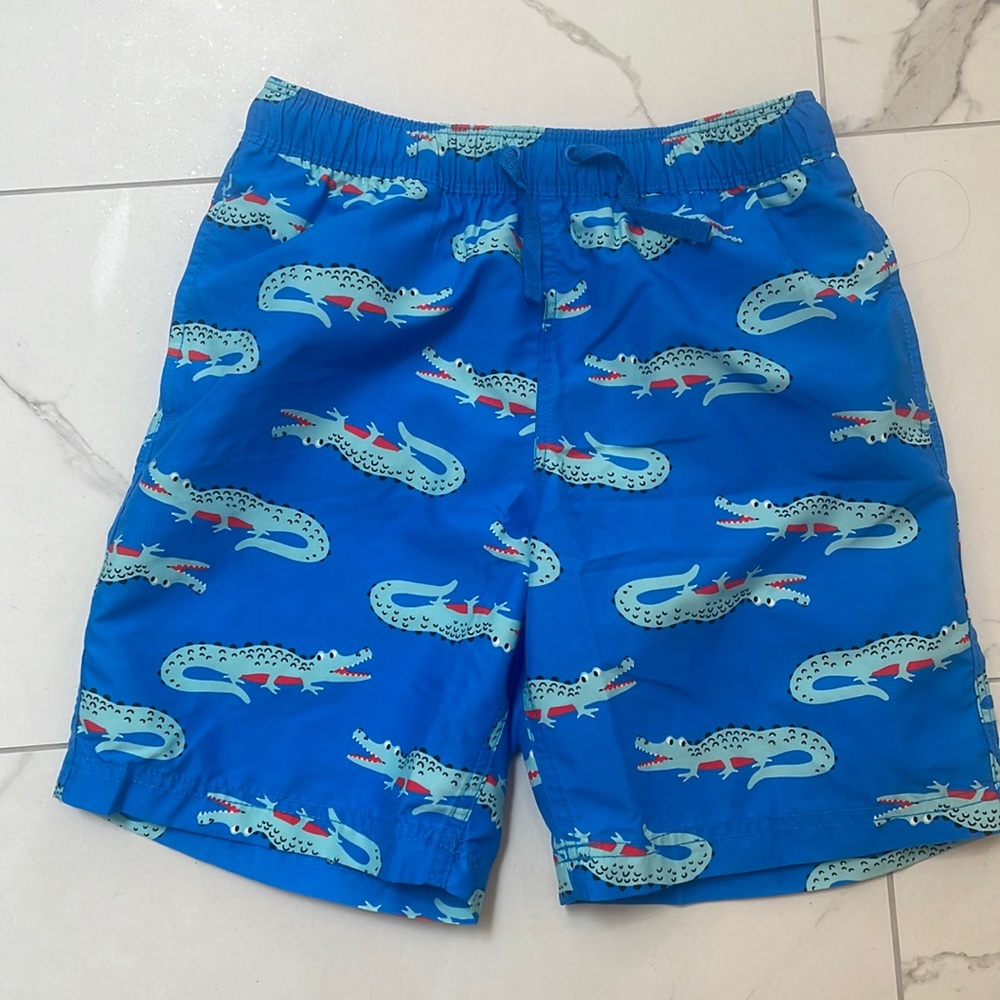 Hanna Andersson boys alligator swim shorts!
